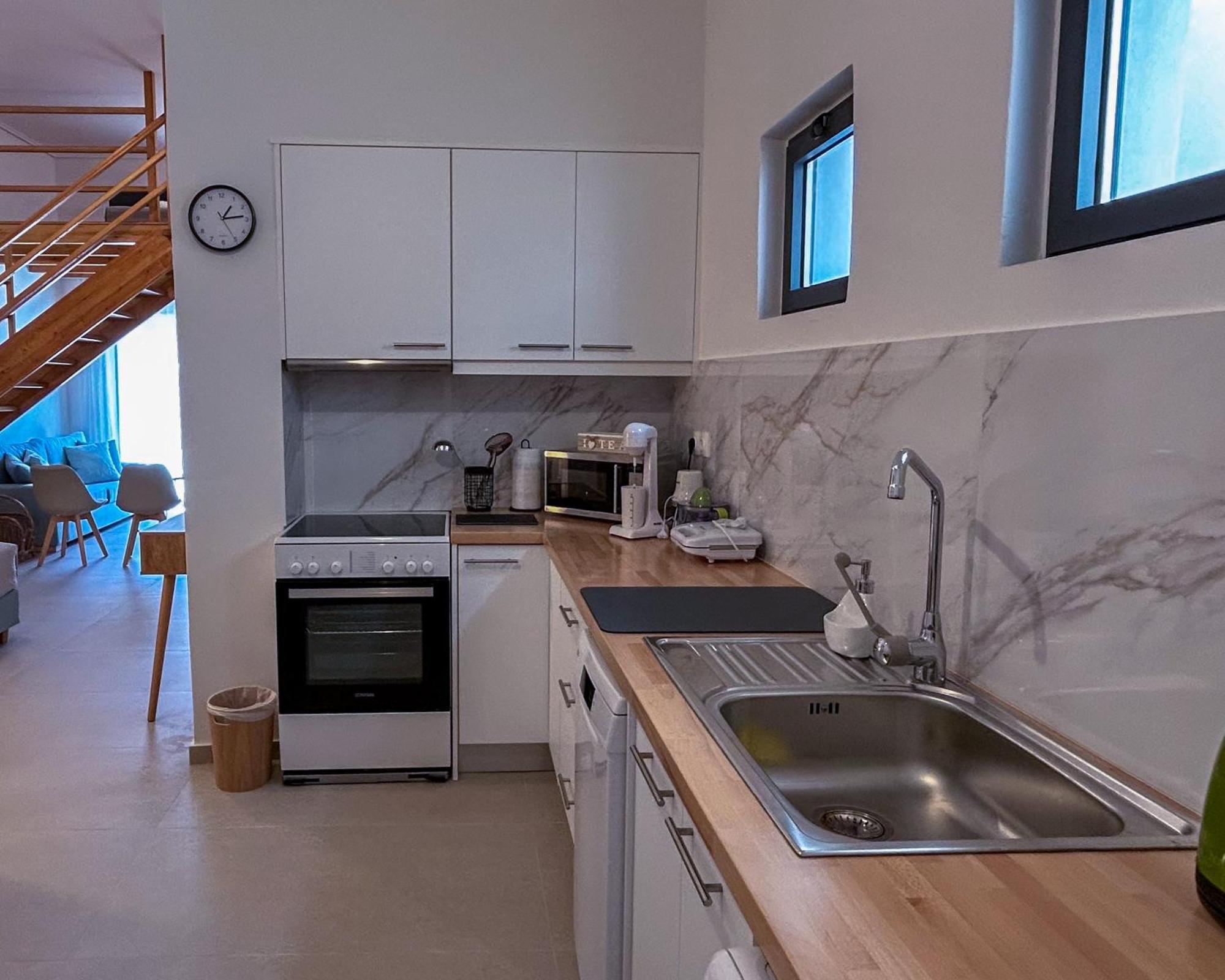 Drys Mekoynida Apartment